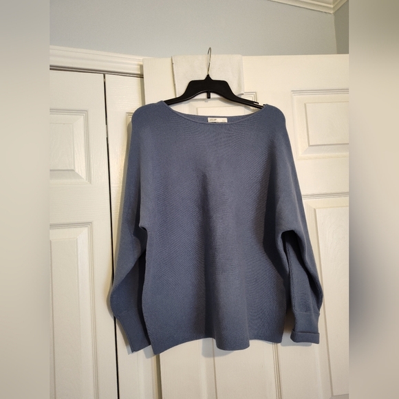 Rulla Sweaters - Rulla Classic Blue-Gray Women's Sweater NWOT